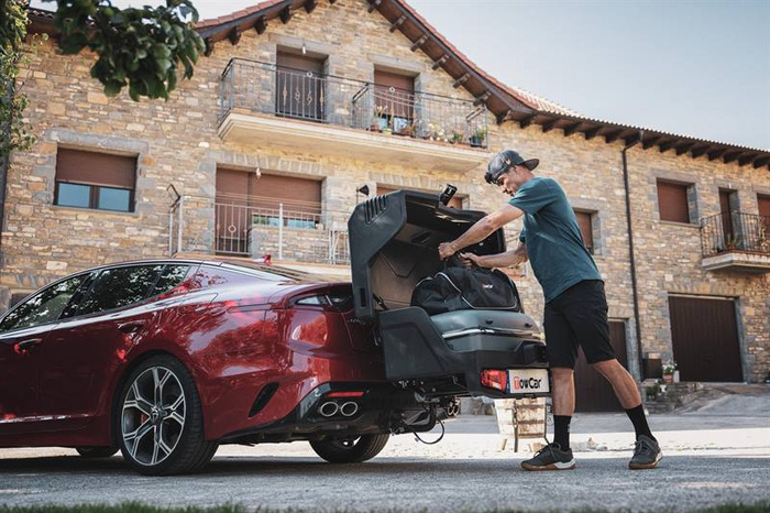 Towbox EVO Urban Black - Coffre de rangement pour barres de remorquage